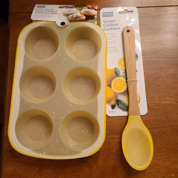 Kitchen Smart lemon pattern spoon and cupcake pan silicone wood - Picture 2 of 2